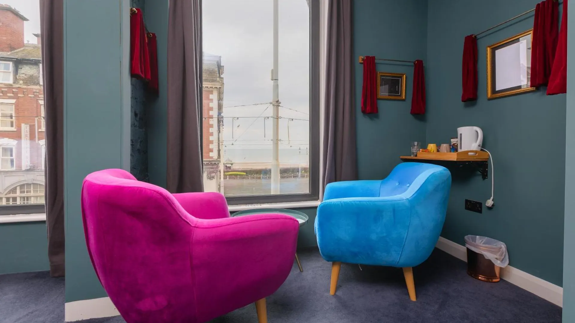 Art B&B Blackpool